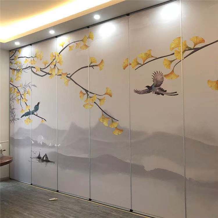 山東酒店活動(dòng)隔斷，吊軌道隔斷工程